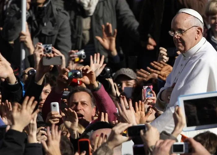 Vatican Low Cost
